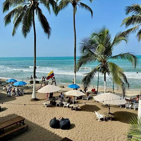 Beach Life Palomino - Beach Party Hostel & Beach Club Exterior photo
