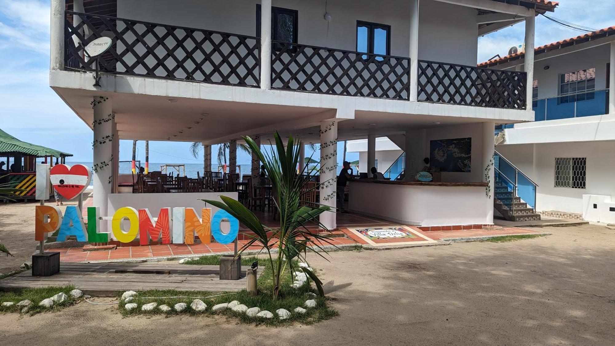 Beach Life Palomino - Beach Party Hostel & Beach Club Exterior photo